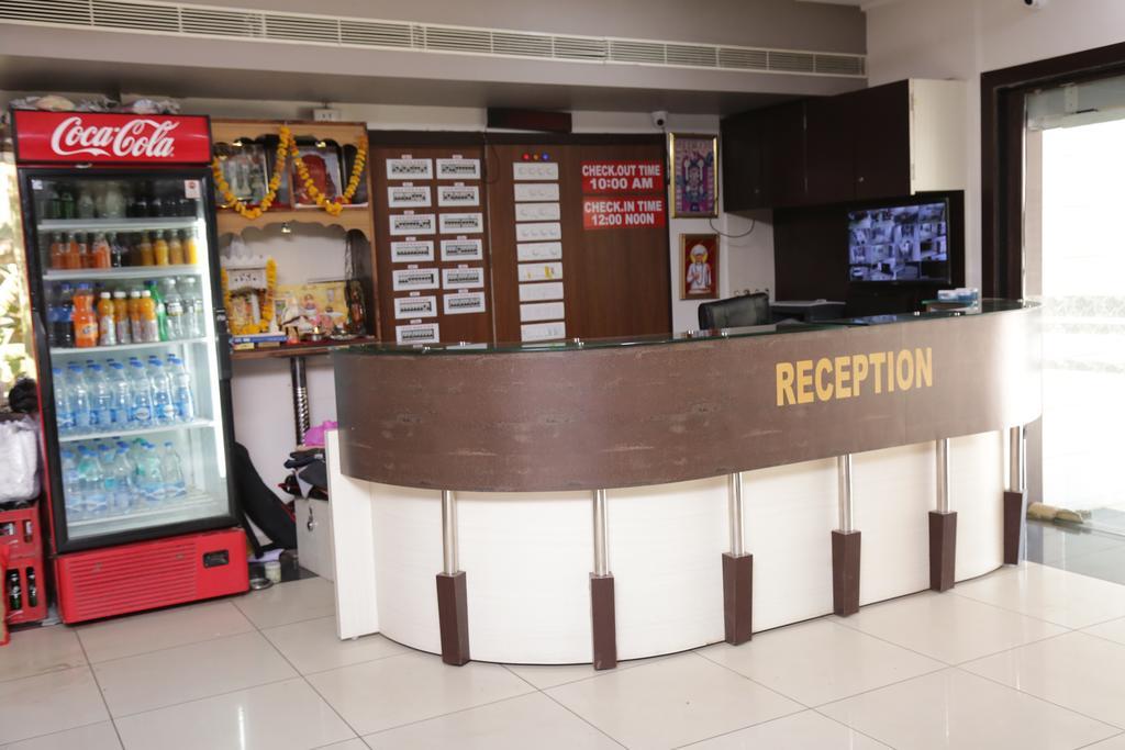 Hotel Rudra Plaza Dwārka Екстериор снимка